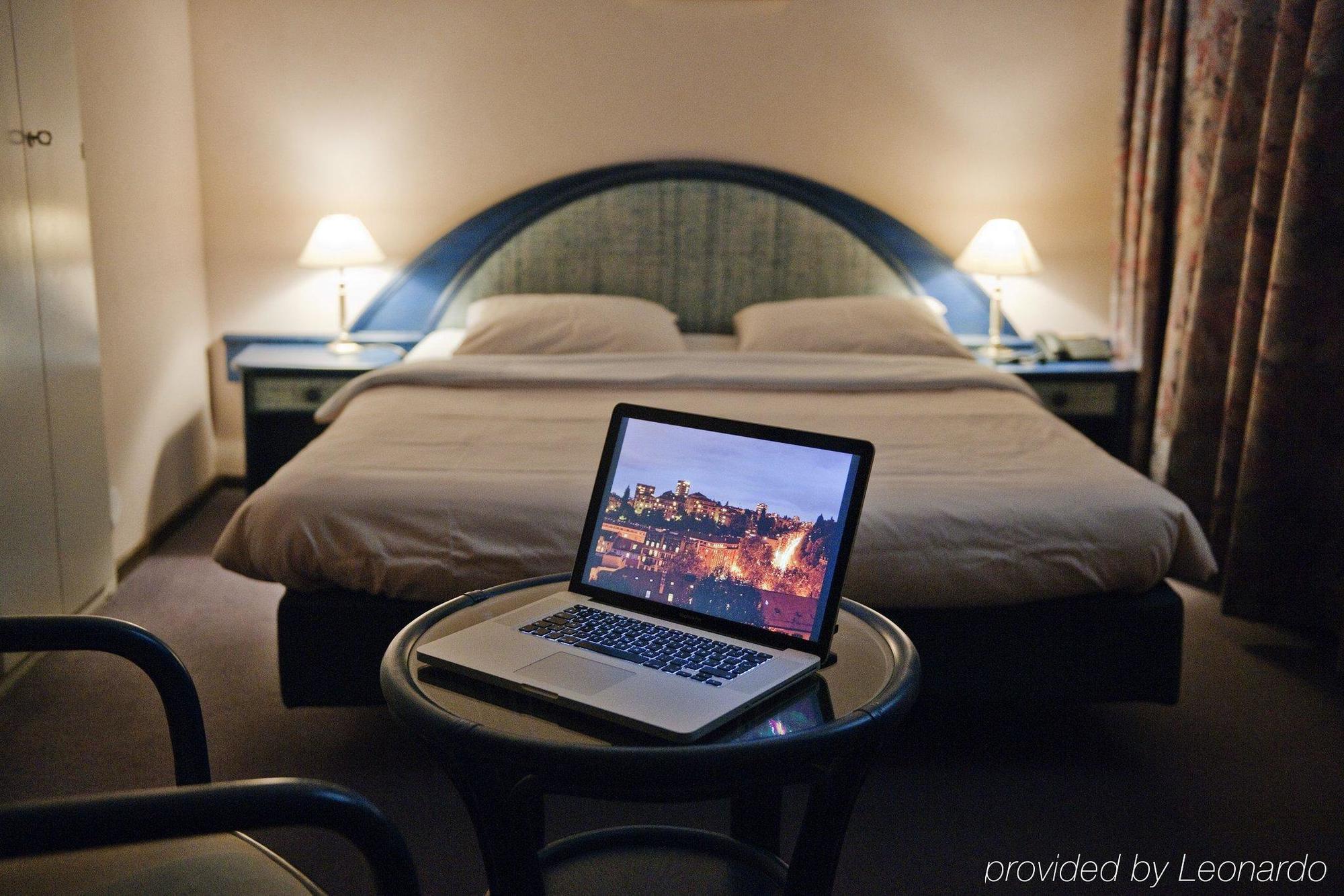 Hotel Crystal Lausanne Szoba fotó