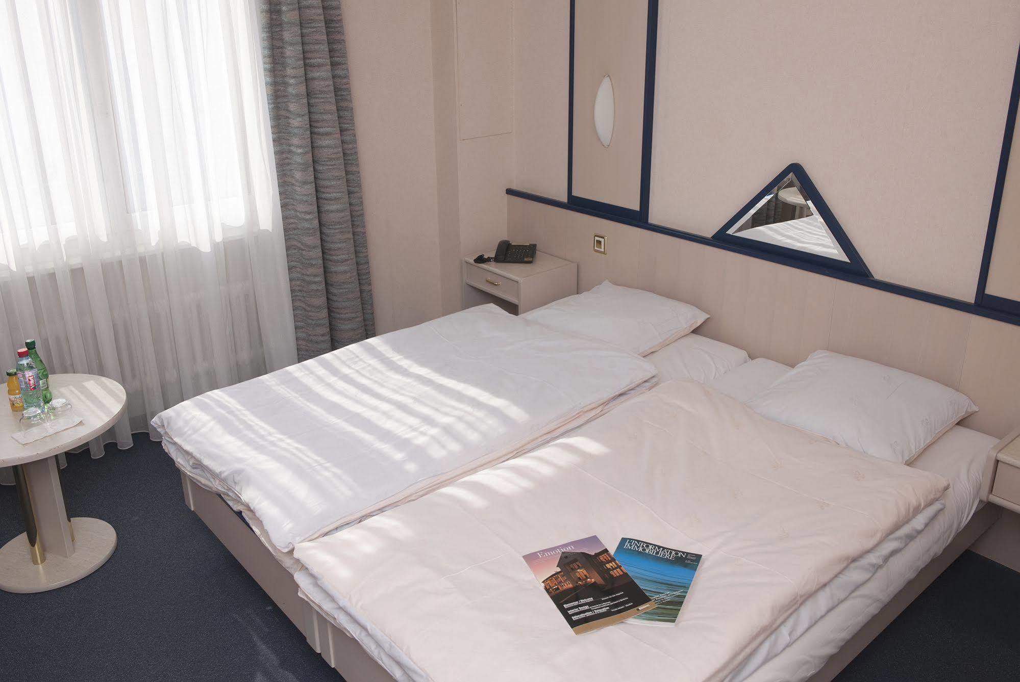 Hotel Crystal Lausanne Kültér fotó