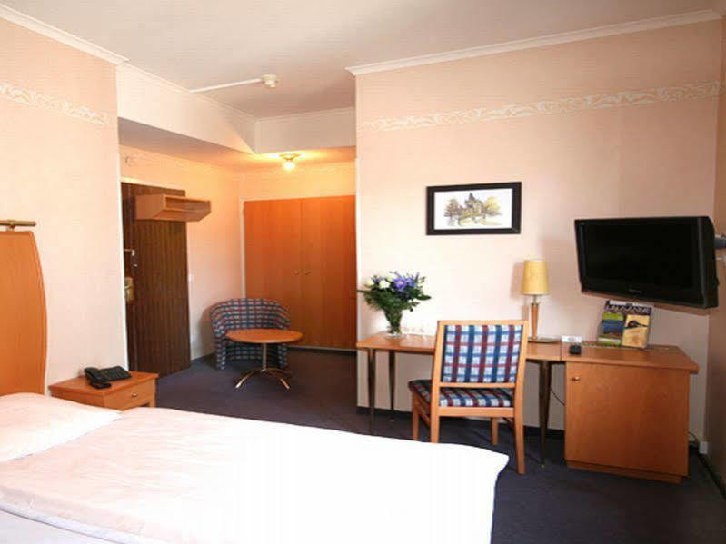 Hotel Crystal Lausanne Kültér fotó